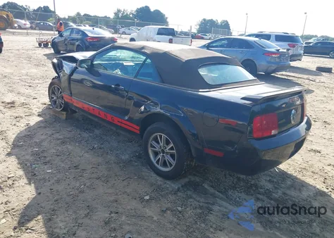 2005 Ford Mustang из США, поврежденный, VIN 1ZVFT84N455253724